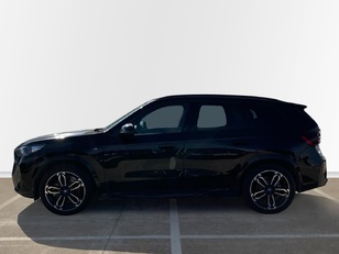 Fotos de BMW iX1 xDrive30 color Negro. Año 2025. 230KW(313CV). Eléctrico. En concesionario Proa Premium Palma de Illes Balears