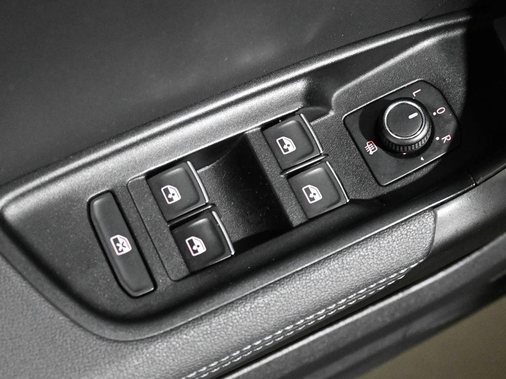 Audi A1 Sportback Adrenalin 35 TFSI 110 kW (150 CV) S tronic 13