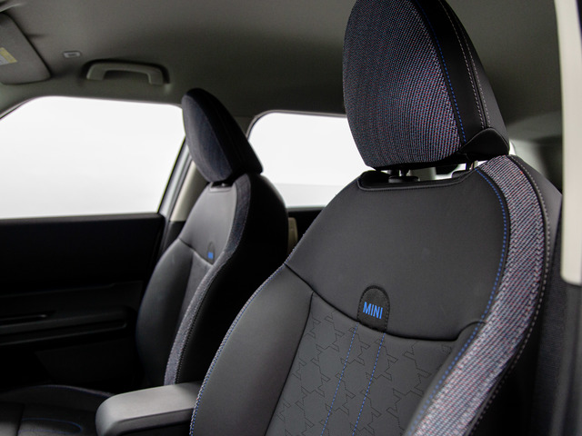 fotoG 14 del MINI MINI Countryman C 125 kW (170 CV) 170cv Gasolina del 2025 en Alicante