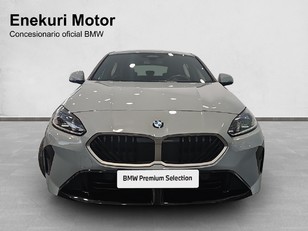 Fotos de BMW Serie 1 120i color Gris. Año 2024. 125KW(170CV). Gasolina. En concesionario Enekuri Motor de Vizcaya