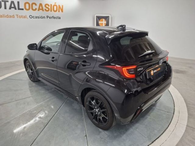 Toyota Yaris 120H Style 85 kW (116 CV)
