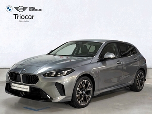 Fotos de BMW Serie 1 118d color Gris. Año 2025. 110KW(150CV). Diésel. En concesionario Triocar Gijón (Bmw y Mini) de Asturias