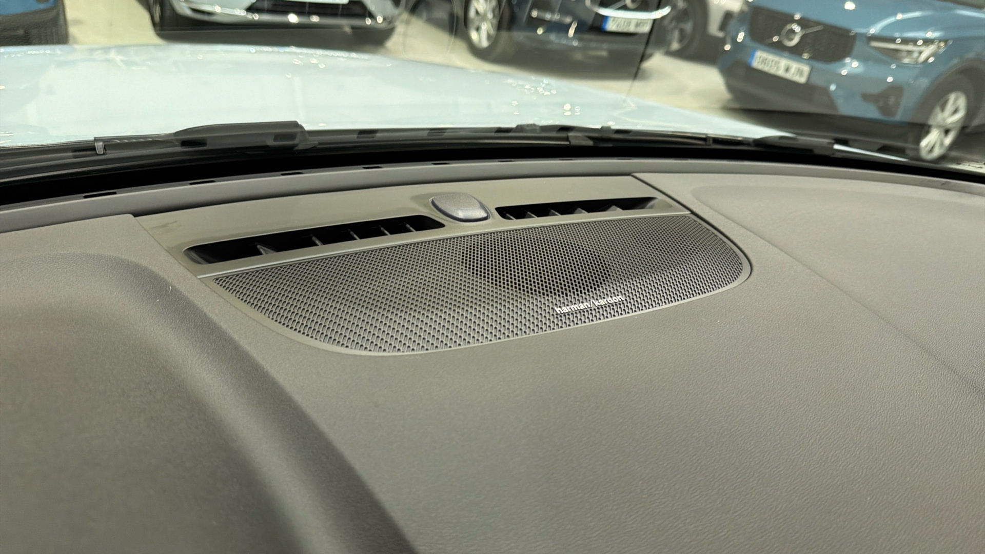 Volvo XC40 segunda mano 103918896 - 22