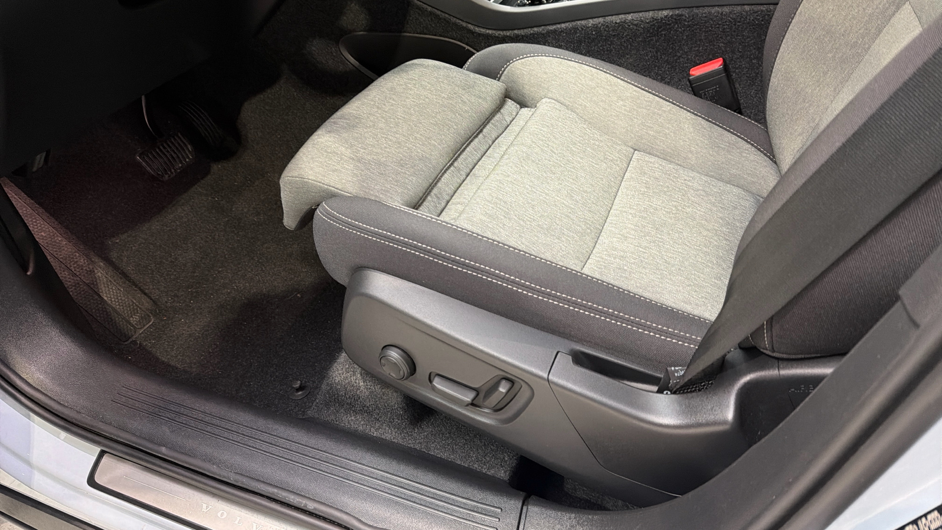 Volvo XC40 segunda mano 103918896 - 26