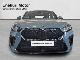 Fotos de BMW X2 sDrive18d color Verde. Año 2024. 110KW(150CV). Diésel. En concesionario Enekuri Motor de Vizcaya