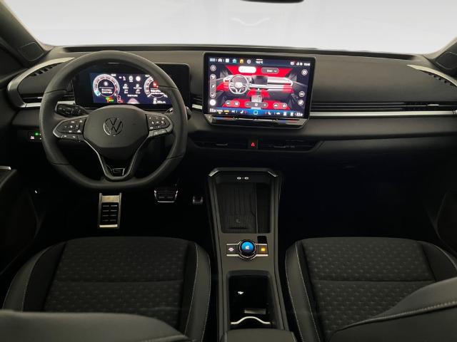 Volkswagen T-Roc R-Line 1st Edition 1.5 eTSI 110 kW (150 CV) DSG