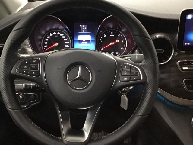 Mercedes-Benz Clase V 220 d Avantgarde Largo 120 kW (163 CV)