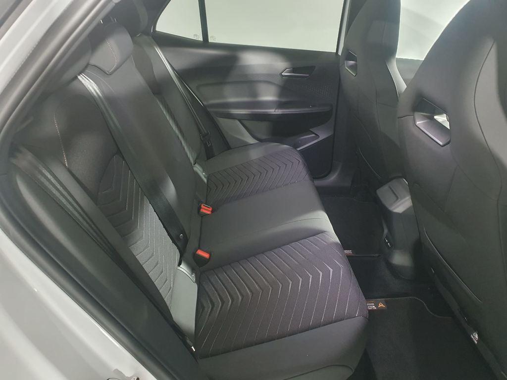 58 kWh 150 kW (204 CV)