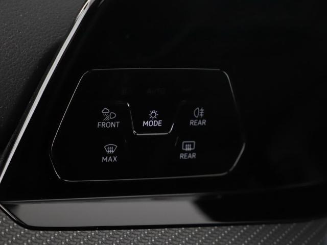 Volkswagen Golf Variant R 2.0 TSI 4Motion 235 kW (320 CV) DSG