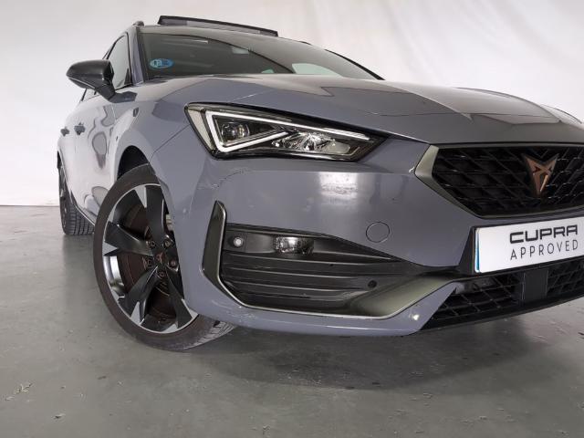 CUPRA Leon Sportstourer 1.5 eTSI DSG 110 kW (150 CV)