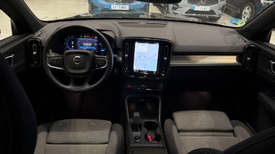 Volvo XC40 B3 G Ocasión 120 KW (163CV) - 4