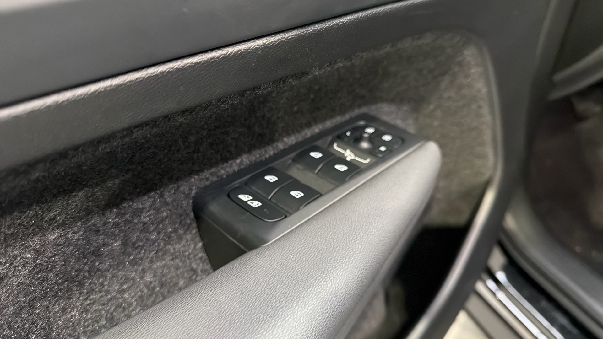 Volvo XC40 segunda mano 105287510 - 21