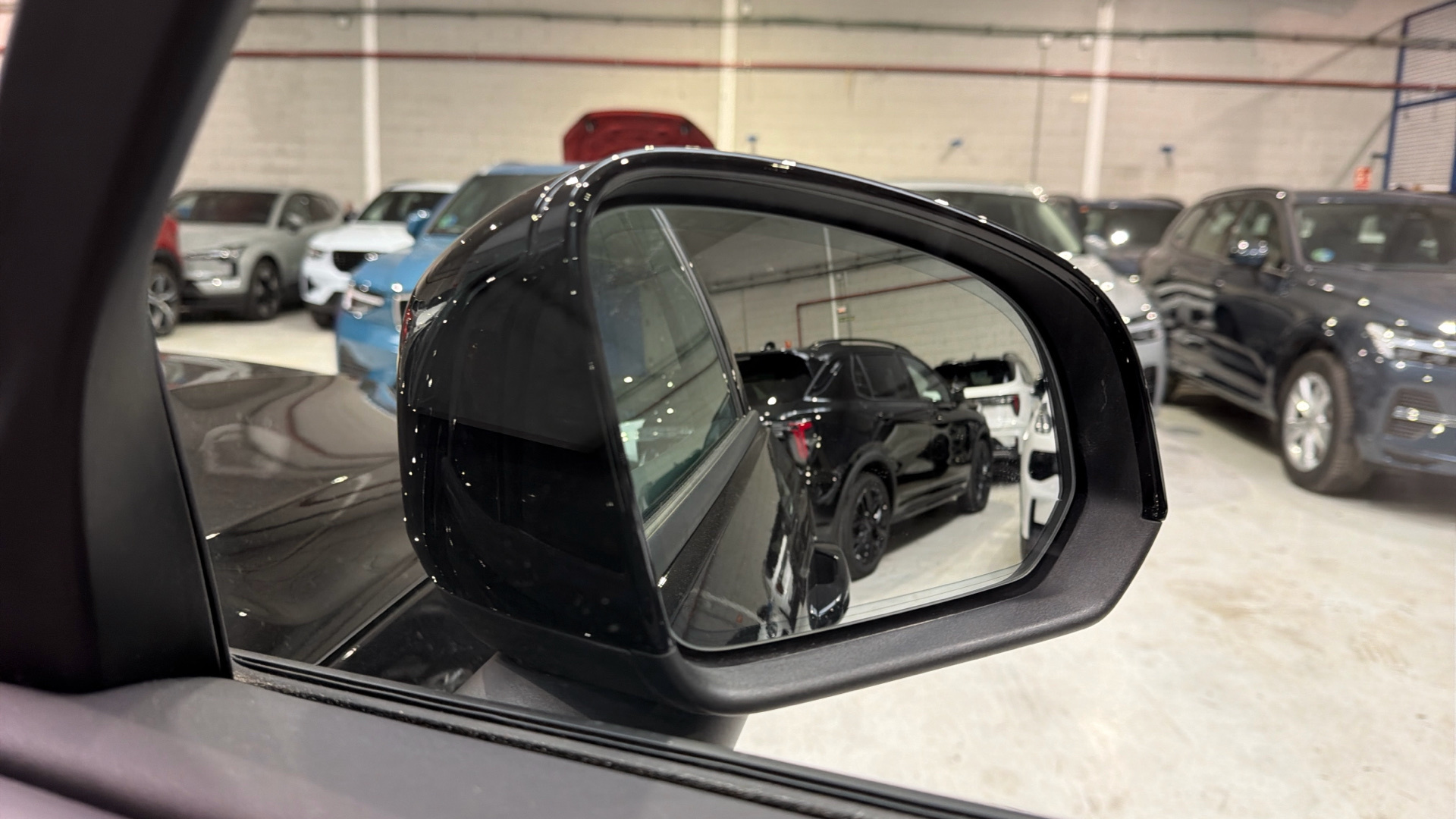 Volvo XC40 segunda mano 105287510 - 27