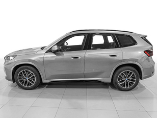 Fotos de BMW X1 sDrive20d color Gris Plata. Año 2024. 120KW(163CV). Diésel. En concesionario Caetano Cuzco, Alcalá de Madrid