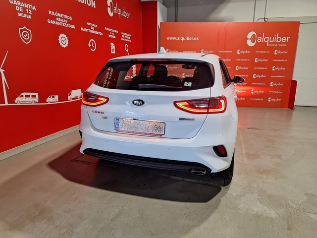 Kia Ceed 1.6 MHEV iMT Drive 100 kW (136 CV)