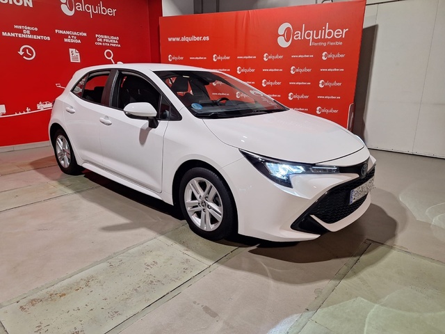 Toyota Corolla 125H Business E-CVT 90 kW (122 CV)