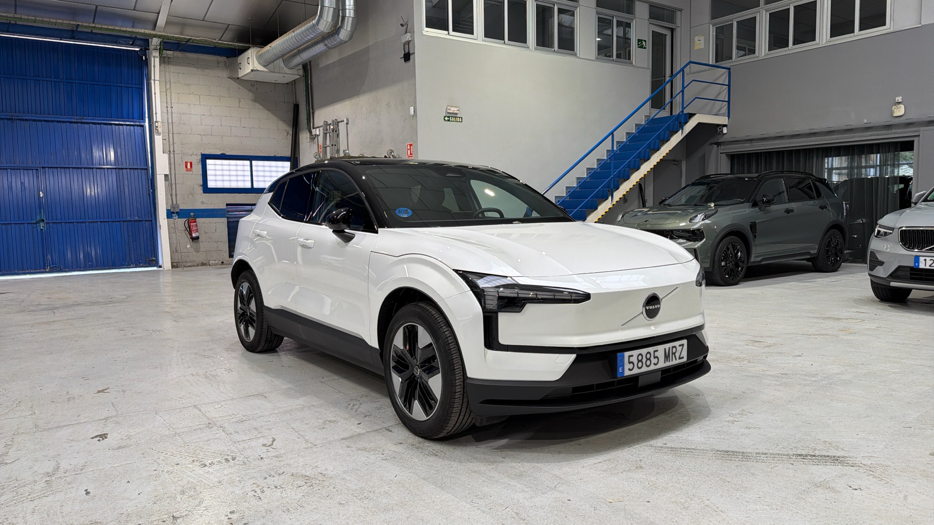 Volvo EX30 segunda mano 105689981 - 29