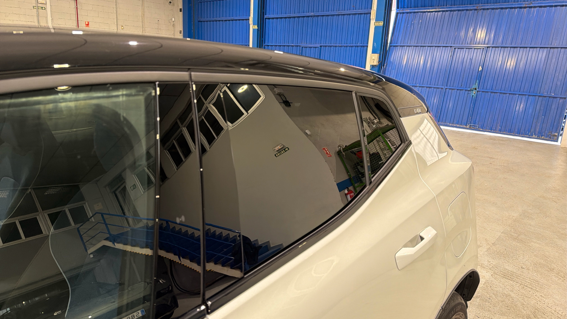 Volvo EX30 segunda mano 105689981 - 37