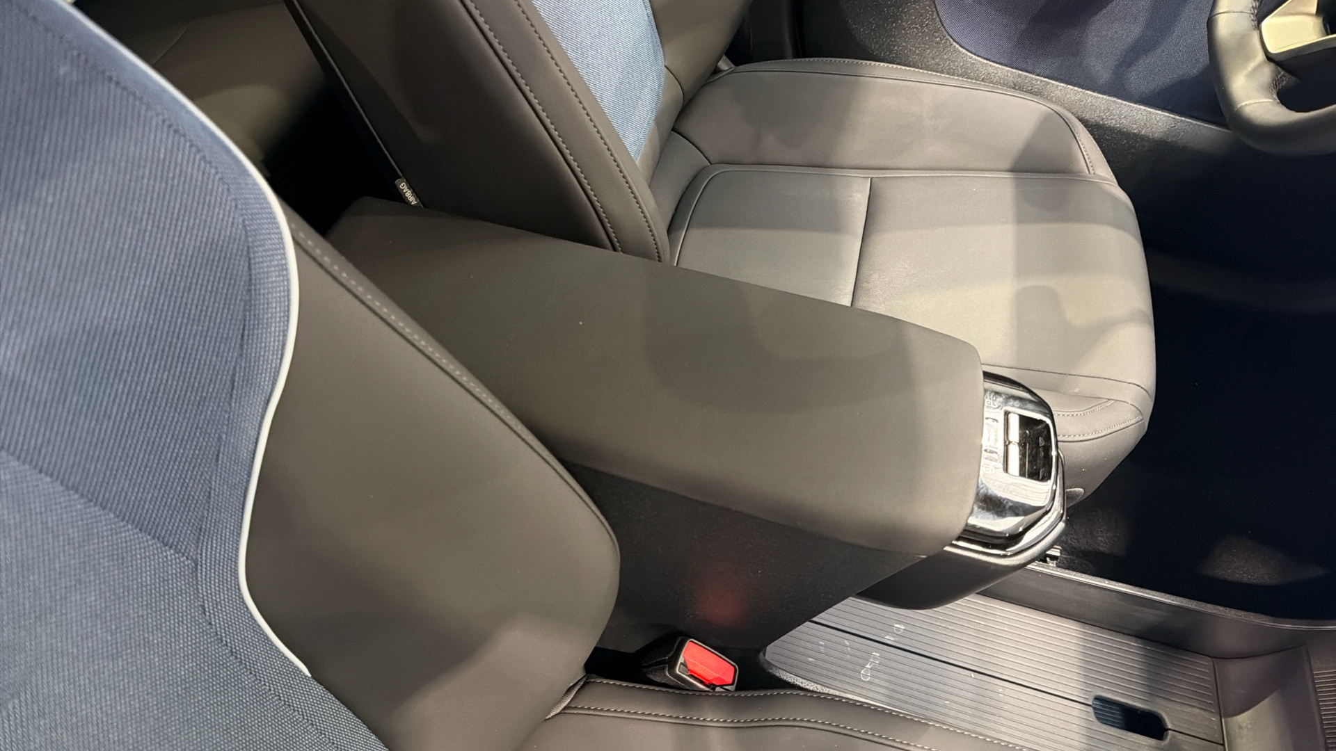 Volvo EX30 segunda mano 105689981 - 43