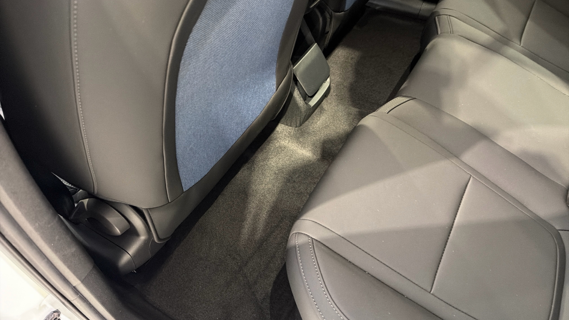 Volvo EX30 segunda mano 105689981 - 52