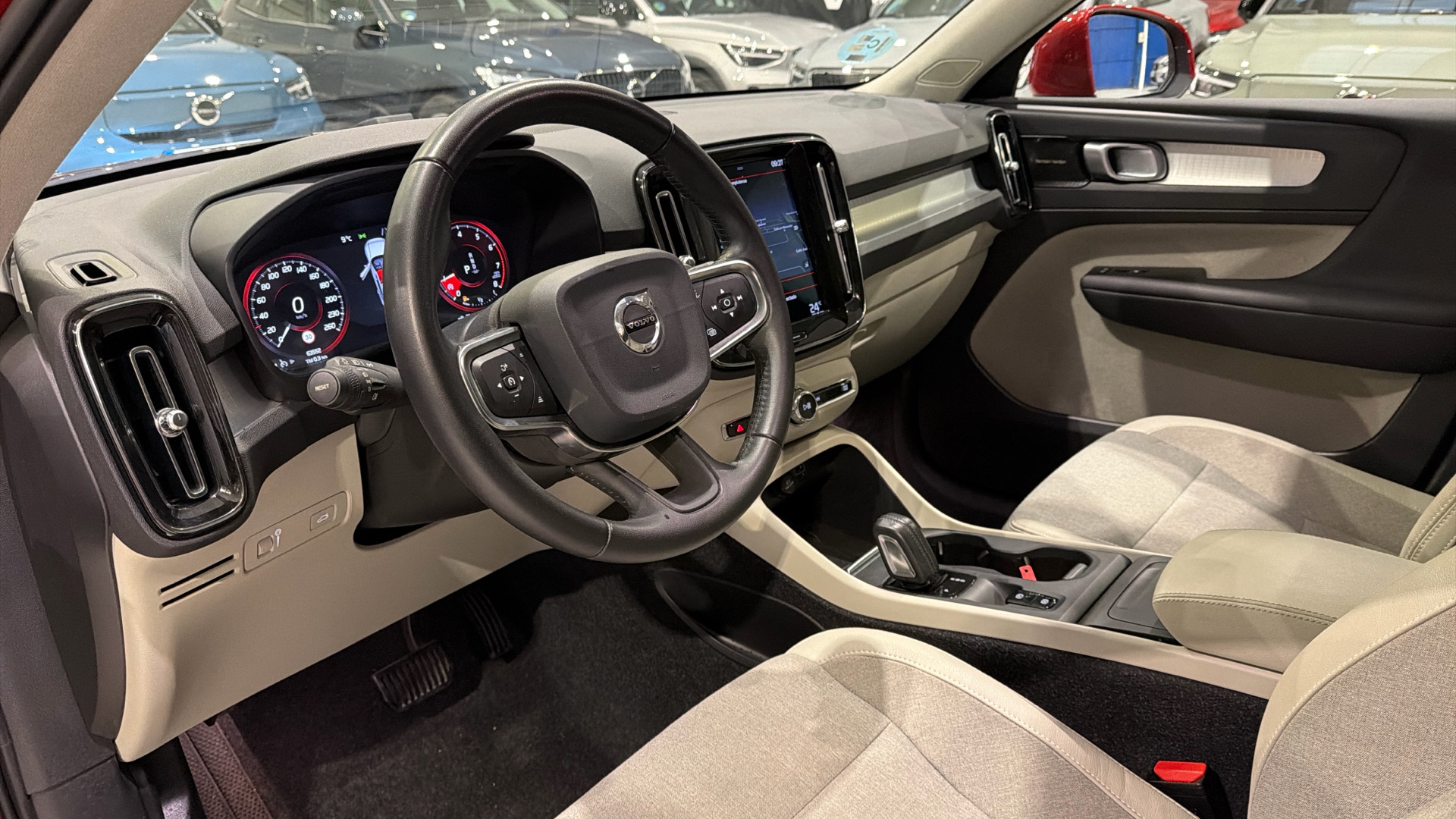 Volvo XC40 segunda mano 106105011 - 4