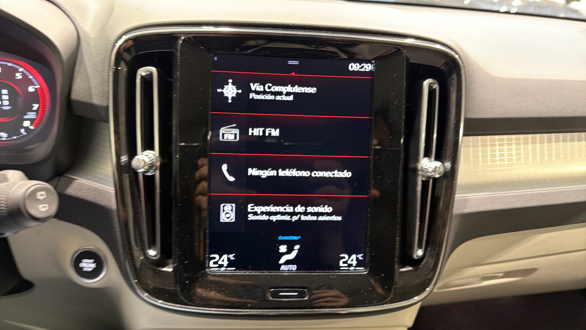 Volvo XC40 segunda mano 106105011 - 15