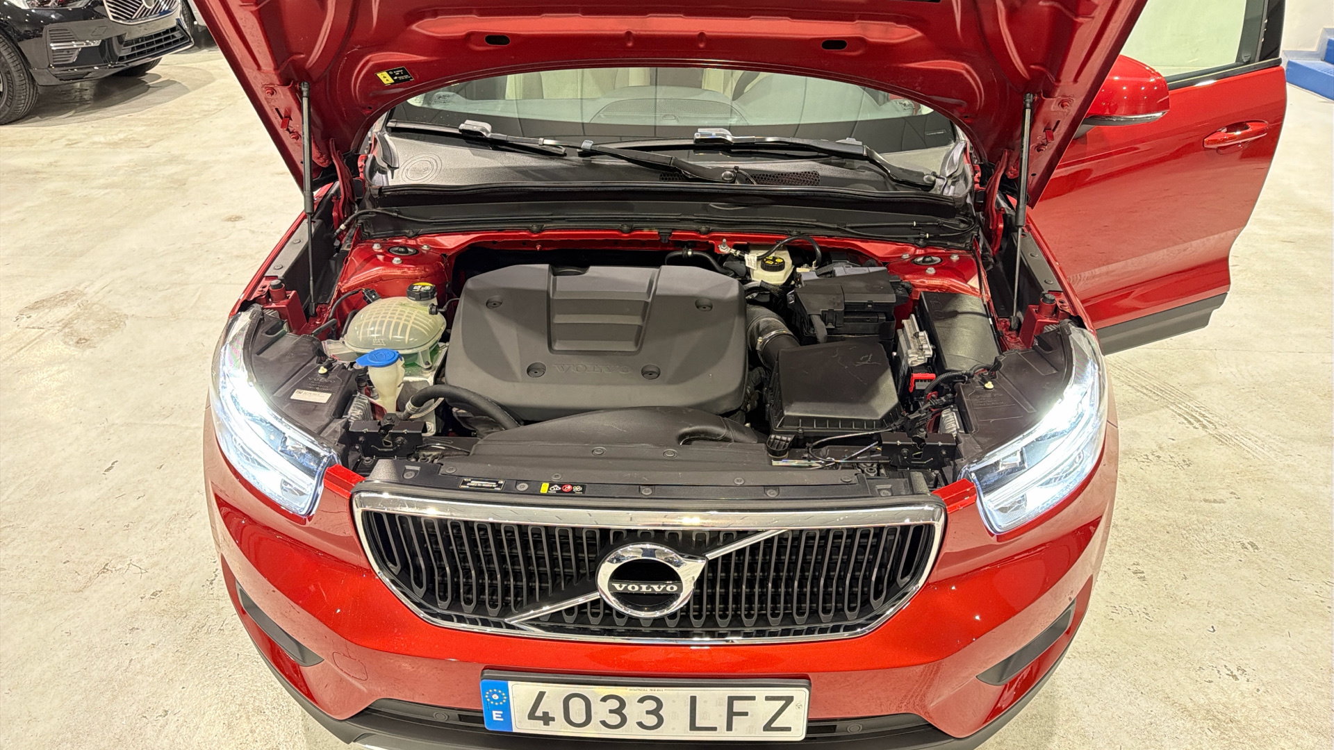 Volvo XC40 segunda mano 106105011 - 54