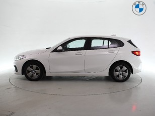 Fotos de BMW Serie 1 116d color Blanco. Año 2023. 85KW(116CV). Diésel. En concesionario BYmyCAR Madrid - Algete de Madrid