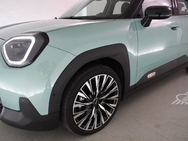 fotoG 5 del MINI MINI Aceman E 135 kW (184 CV) 184cv Eléctrico del 2025 en Madrid