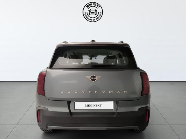 fotoG 4 del MINI MINI Countryman C 125 kW (170 CV) 170cv Gasolina del 2024 en Málaga