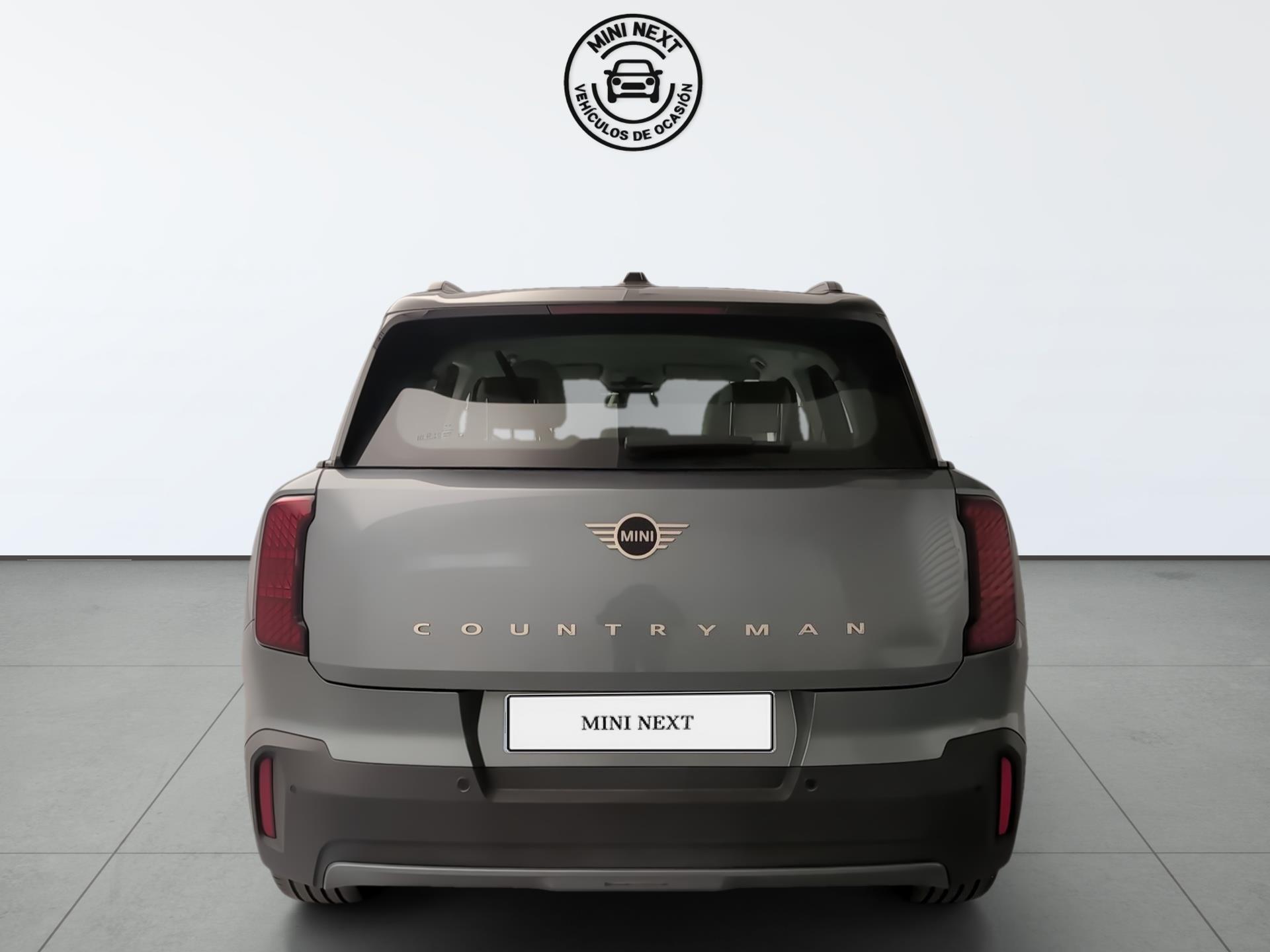 fotoG 4 del MINI MINI Countryman C 125 kW (170 CV) 170cv Gasolina del 2024 en Málaga