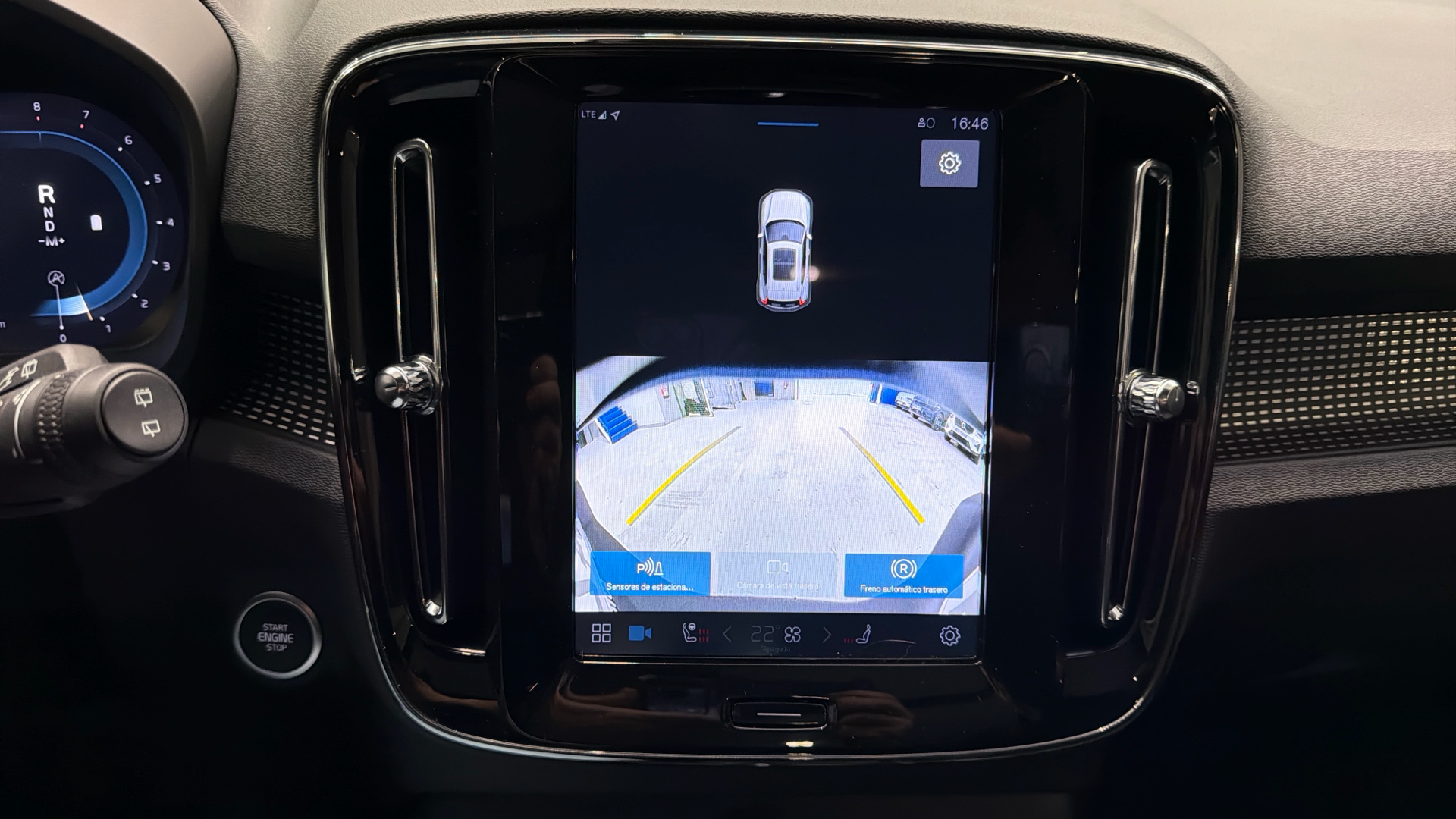 Volvo XC40 segunda mano 107012936 - 17 Volvo XC40 segunda mano 107012936 - 17