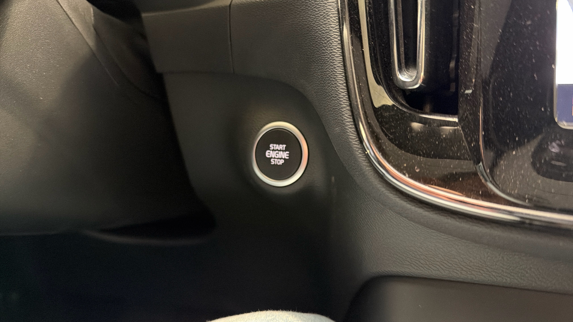 Volvo XC40 segunda mano 107012936 - 25 Volvo XC40 segunda mano 107012936 - 25