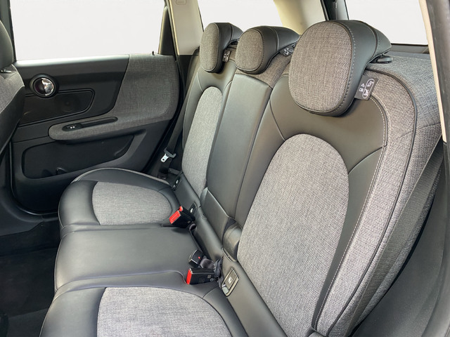 fotoG 8 del MINI MINI Countryman Cooper 100 kW (136 CV) 136cv Gasolina del 2020 en Alicante