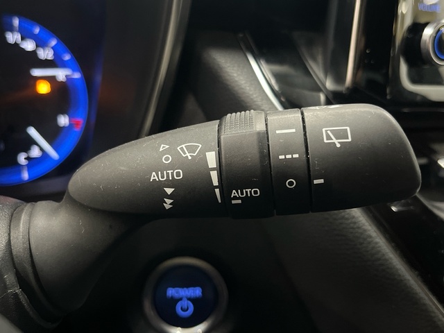 Toyota Corolla 1.8 125 Híbrido Active Tech E-CVT 90 kW (122 CV)