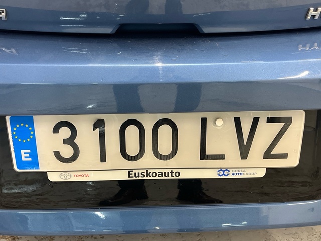 Toyota Corolla 1.8 125 Híbrido Active Tech E-CVT 90 kW (122 CV)