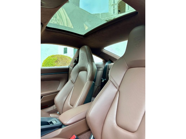 Porsche 911 Carrera GTS Coupe 398 kW (541 CV)