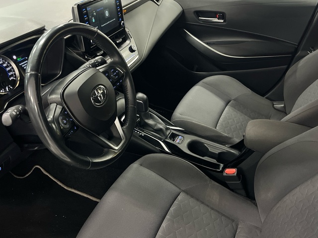 Toyota Corolla 1.8 125H Business Plus E-CVT 90 kW (122 CV)