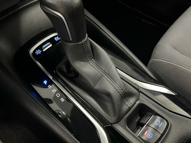 Toyota Corolla 1.8 125H Business Plus E-CVT 90 kW (122 CV)