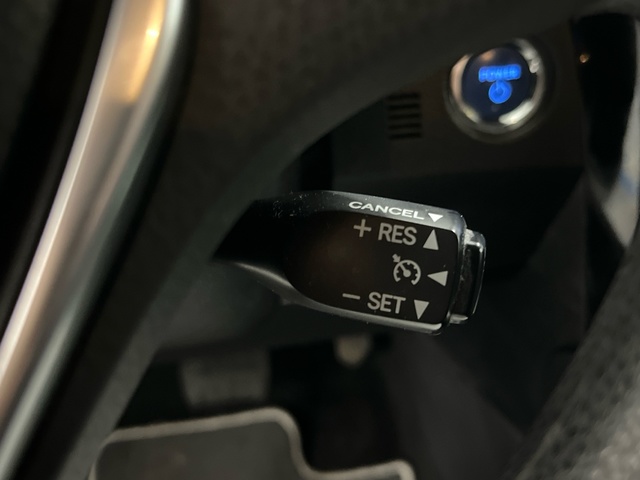 Toyota Auris 140H Hybrid Touring Sports Business 100 kW (136 CV)