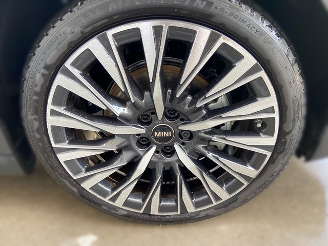 fotoG 11 del MINI MINI Aceman E 135 kW (184 CV) 184cv Eléctrico del 2024 en Girona