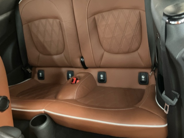 fotoG 8 del MINI MINI Cooper Cabrio 100 kW (136 CV) 136cv Gasolina del 2019 en Illes Balears