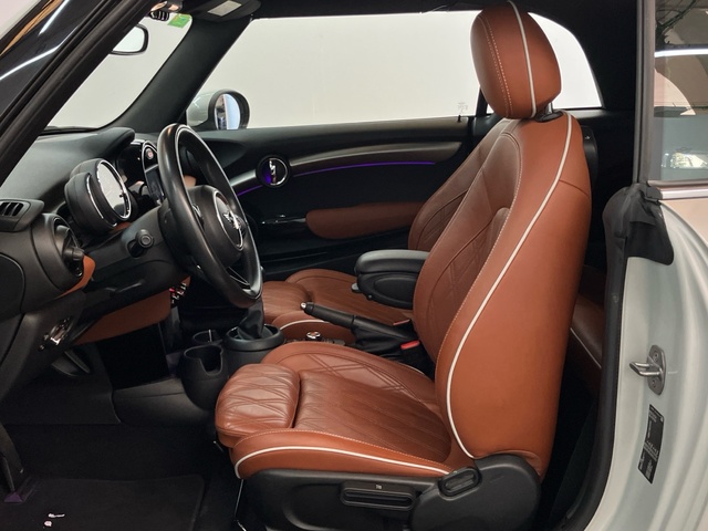 fotoG 10 del MINI MINI Cooper Cabrio 100 kW (136 CV) 136cv Gasolina del 2019 en Illes Balears