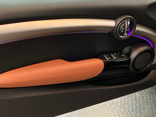 fotoG 11 del MINI MINI Cooper Cabrio 100 kW (136 CV) 136cv Gasolina del 2019 en Illes Balears