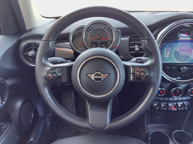 fotoG 14 del MINI MINI Cooper 5 Puertas 100 kW (136 CV) 136cv Gasolina del 2021 en Alicante