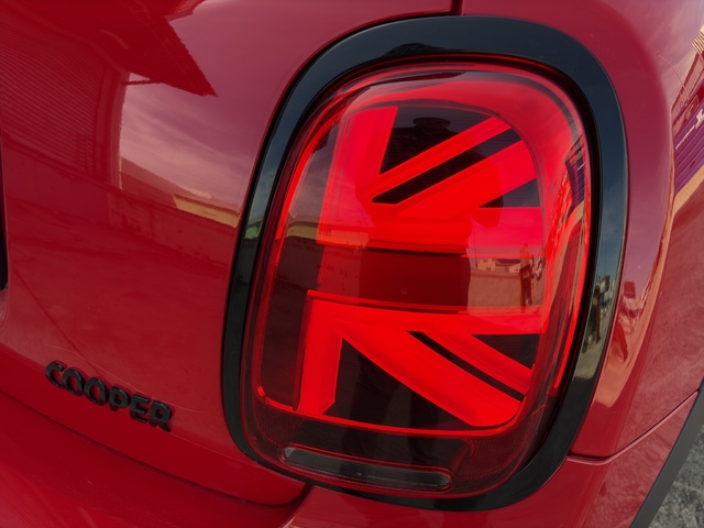 fotoG 26 del MINI MINI Cooper 5 Puertas 100 kW (136 CV) 136cv Gasolina del 2021 en Alicante