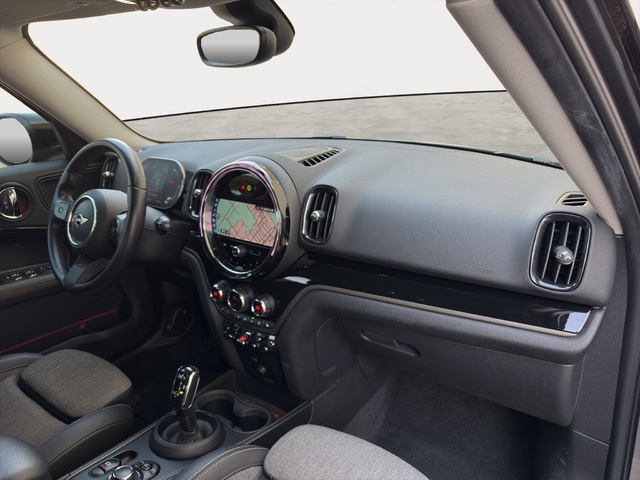 fotoG 7 del MINI MINI Countryman Cooper 100 kW (136 CV) 136cv Gasolina del 2022 en Alicante