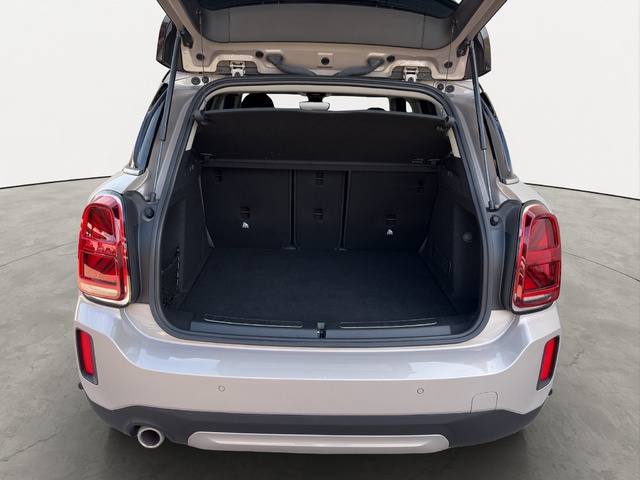 fotoG 10 del MINI MINI Countryman Cooper 100 kW (136 CV) 136cv Gasolina del 2022 en Alicante