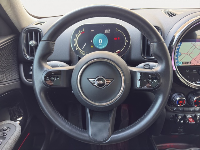 fotoG 14 del MINI MINI Countryman Cooper 100 kW (136 CV) 136cv Gasolina del 2022 en Alicante