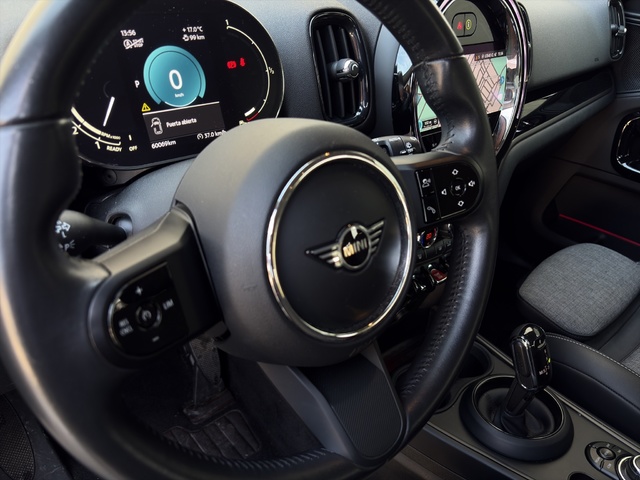 fotoG 15 del MINI MINI Countryman Cooper 100 kW (136 CV) 136cv Gasolina del 2022 en Alicante